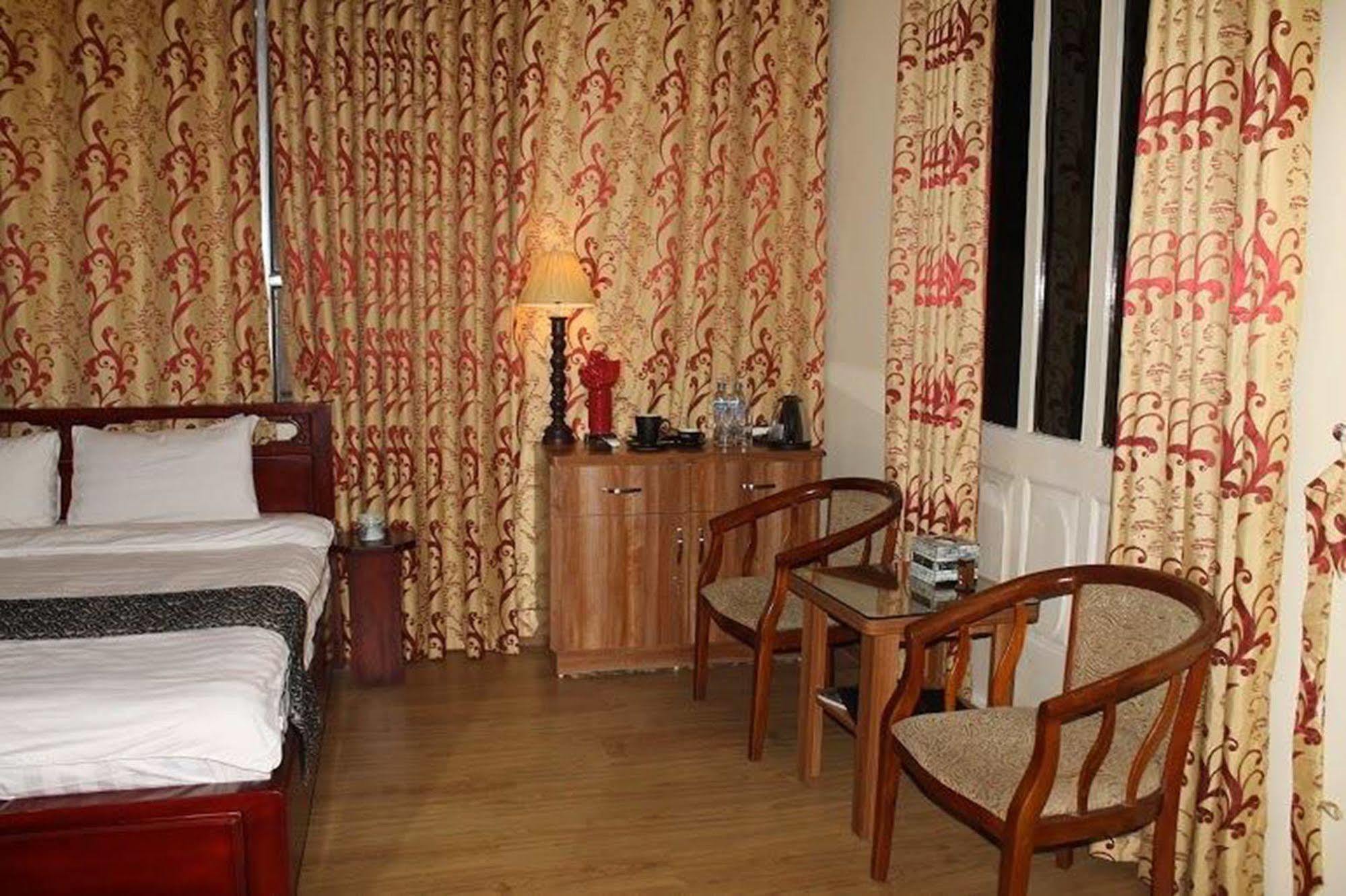 Gecko Hotel Hanoi Exterior photo